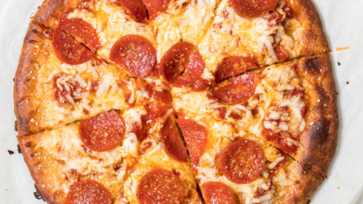 A image of pizza made using keto pizza crust