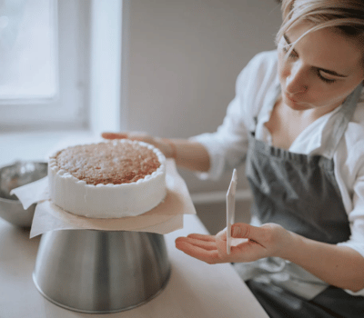 Rise Up Baking Scholarship