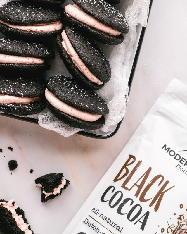 Chocolate Strawberry Whoopie Pies