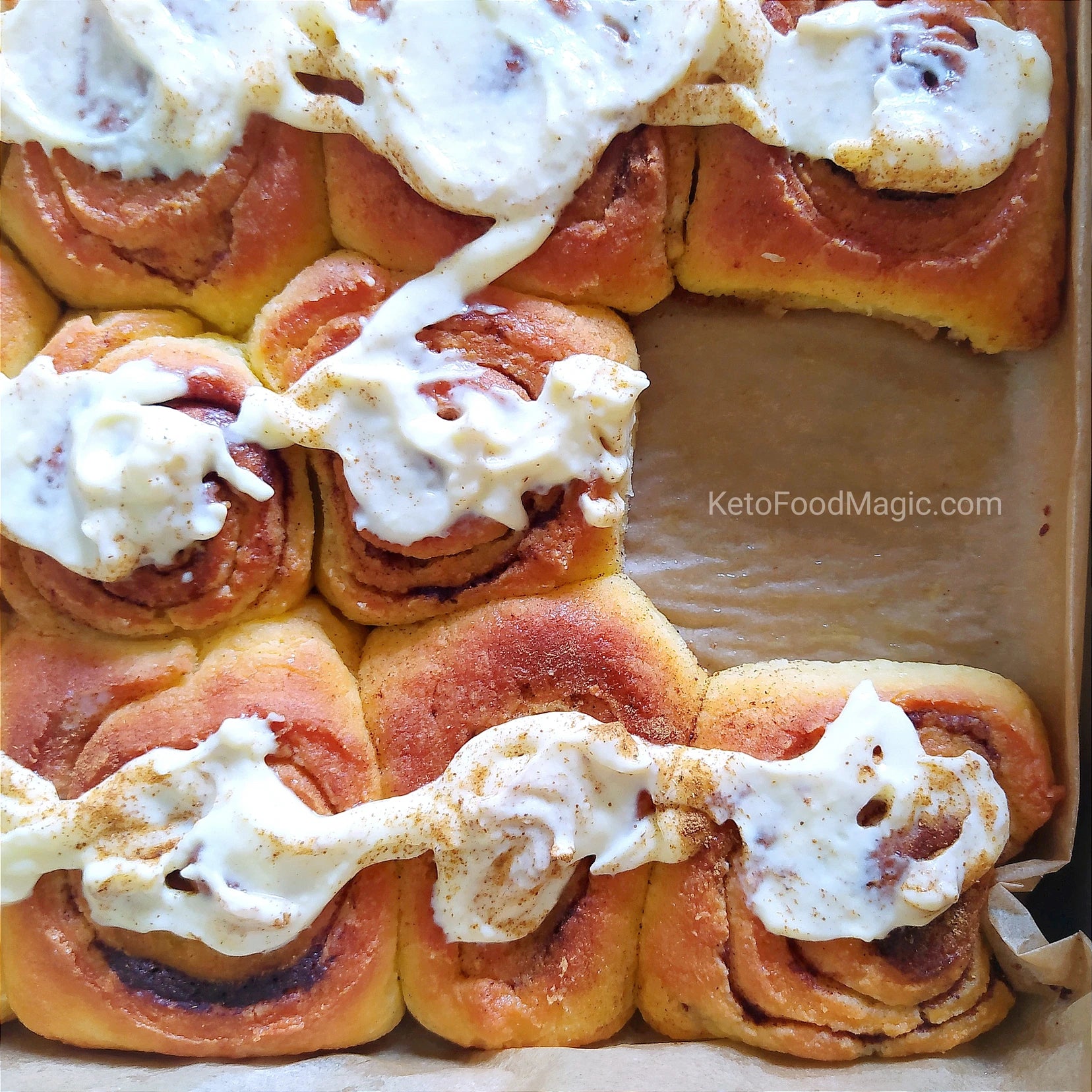 Keto Cinnamon Rolls