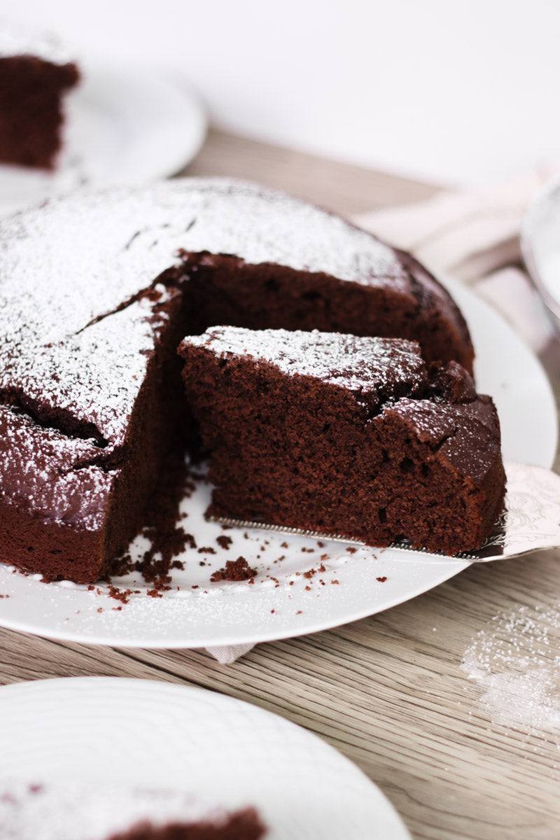 Authentic Italian Chocolate Cake (Torta al Cioccolato)