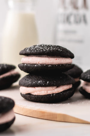Strawberry Chocolate Whoopie Pies - photo 2