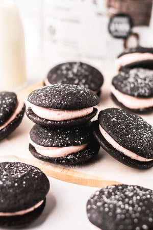 Strawberry Chocolate Whoopie Pies - photo 4